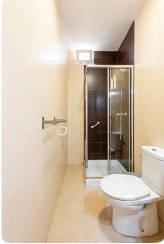 Apartamento En Primera Linea De Playa El Palo Málaga Exterior foto